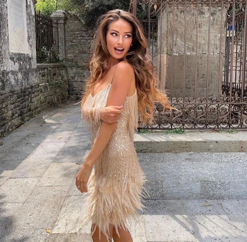 Robe Mini Femme Élégante à Franges et Coupe Ajustée Glamour