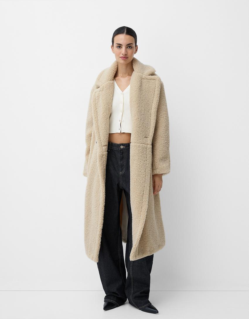 Vanoria | Manteau Oversize Femme en Fourrure Teddy Beige avec Revers et Fermeture à Boutons