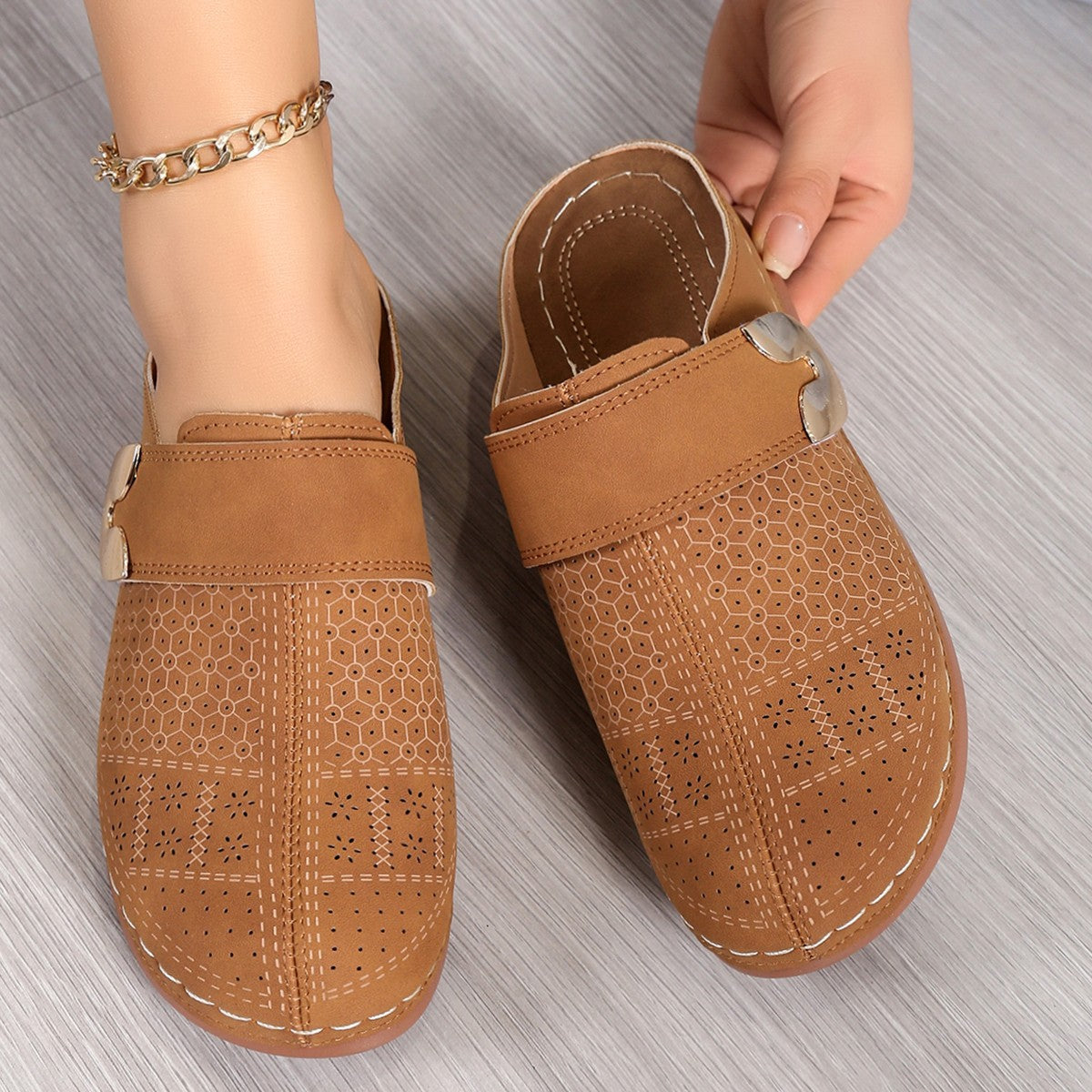 Chaussons Femme Fermés – Confort Douillet pour la Maison