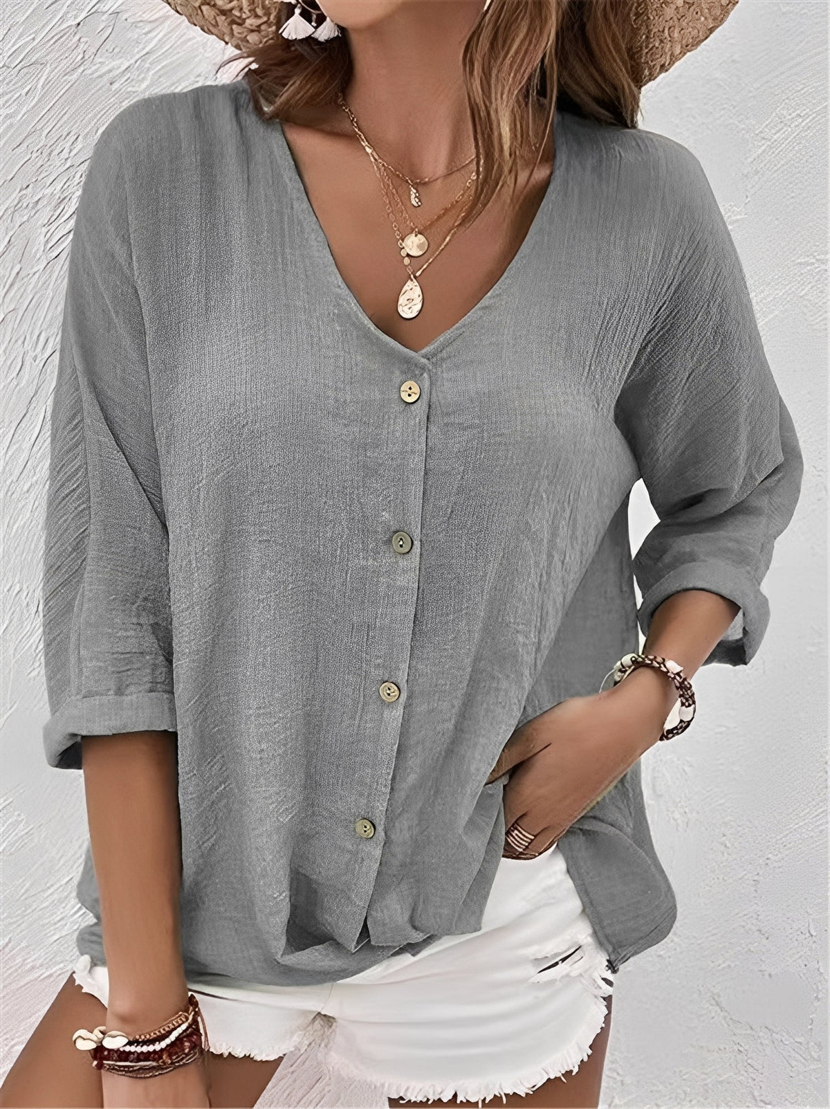 T-Shirt Femme à Col V – Style Classique et Confort Quotidien