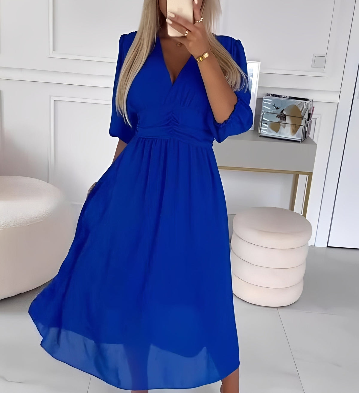Robe Femme Élégante avec Manches Mi-Longues et Coupe Flatteuse