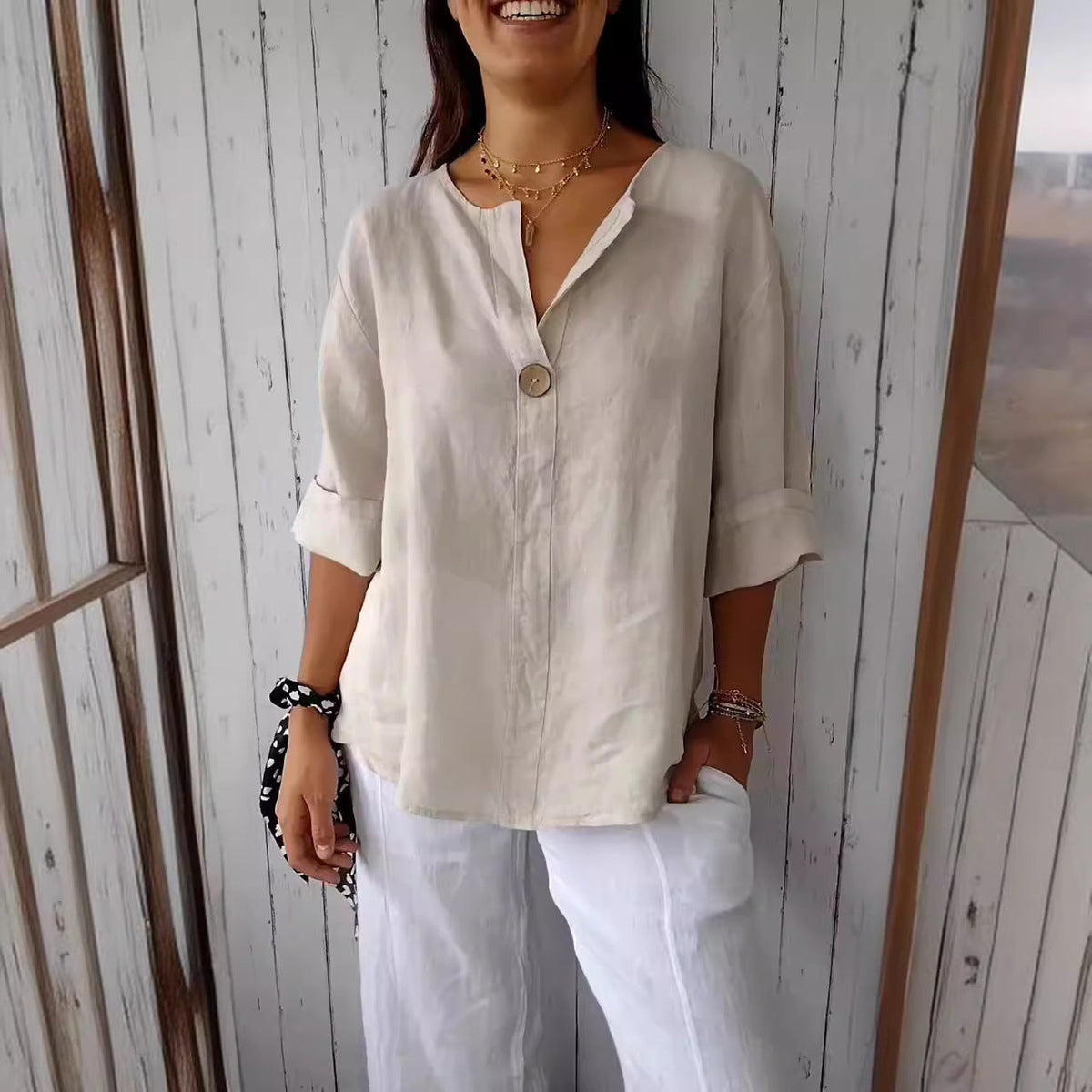 Blouse Élégante à Col V pour Femme – Confort Léger et Style Intemporel