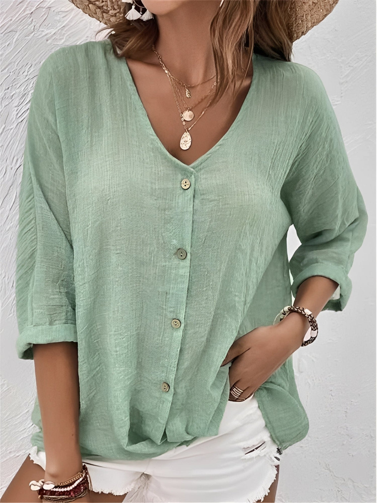 T-Shirt Femme à Col V – Style Classique et Confort Quotidien