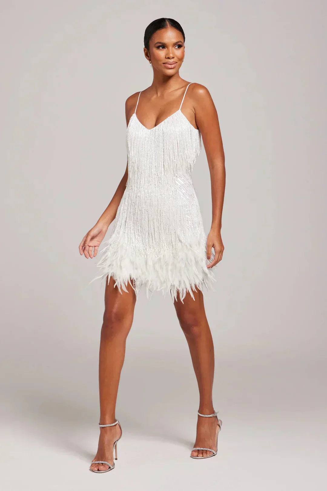 Robe Mini Femme Élégante à Franges et Coupe Ajustée Glamour