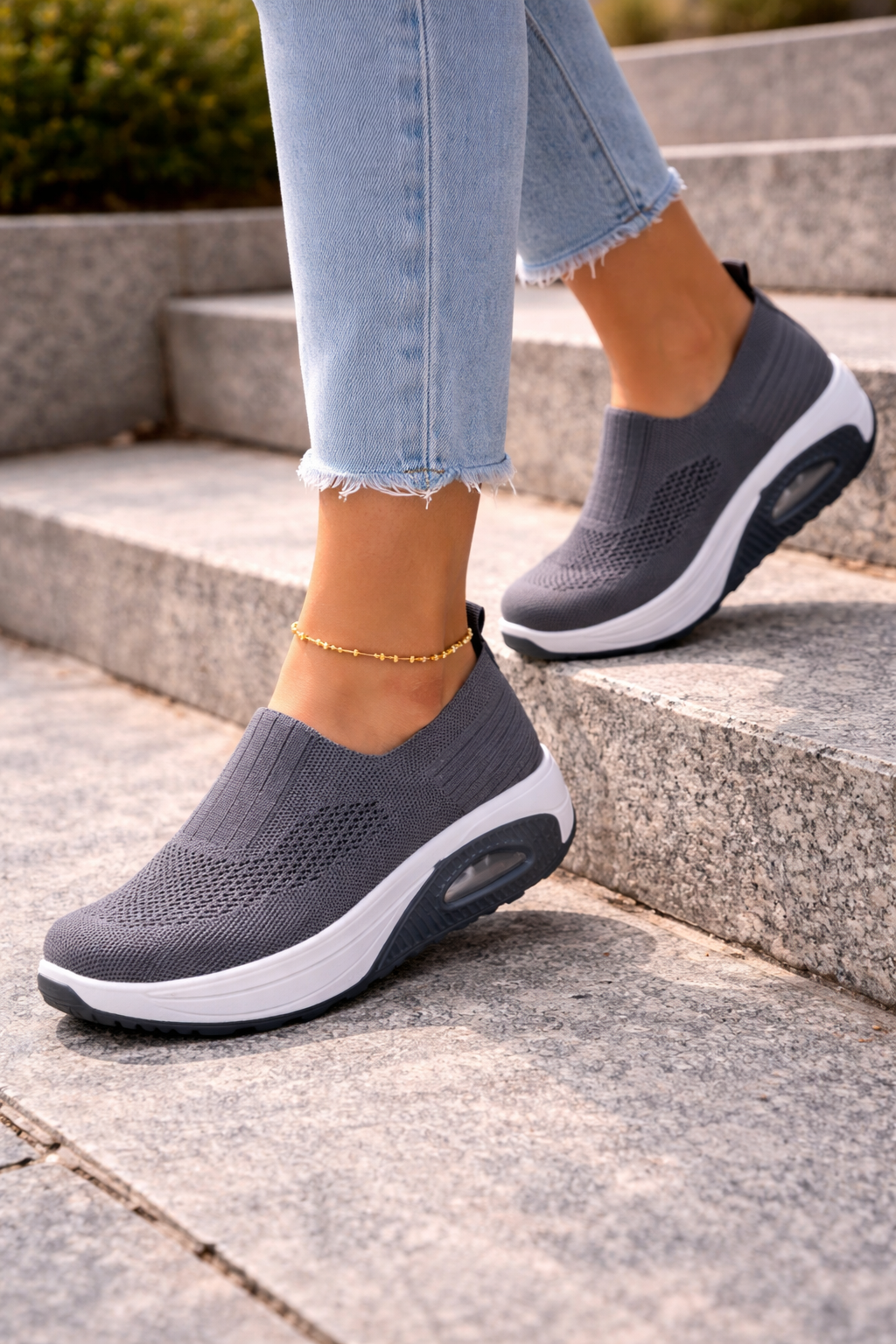 Chaussures de Marche Slip-On pour Femme – Confort Quotidien et Design Léger