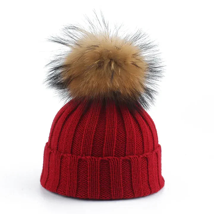 Bonnet Femme | Tricot Doux avec Pompon | Chaleur et Style Hivernal