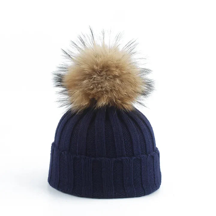 Bonnet Femme | Tricot Doux avec Pompon | Chaleur et Style Hivernal