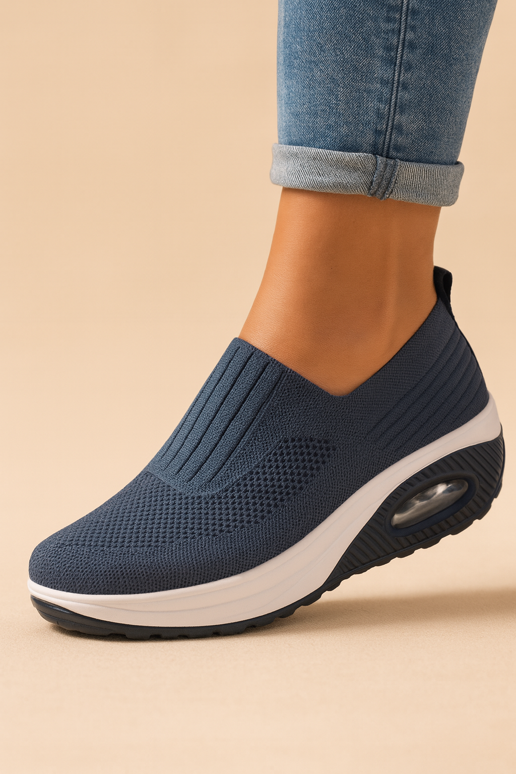 Sneakers Femme Slip-On Orthopédiques Respirantes et Confortables