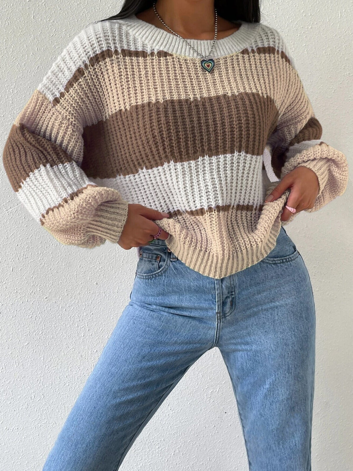 Pull Femme Rayé Douillet | Confort et Élégance au Quotidien