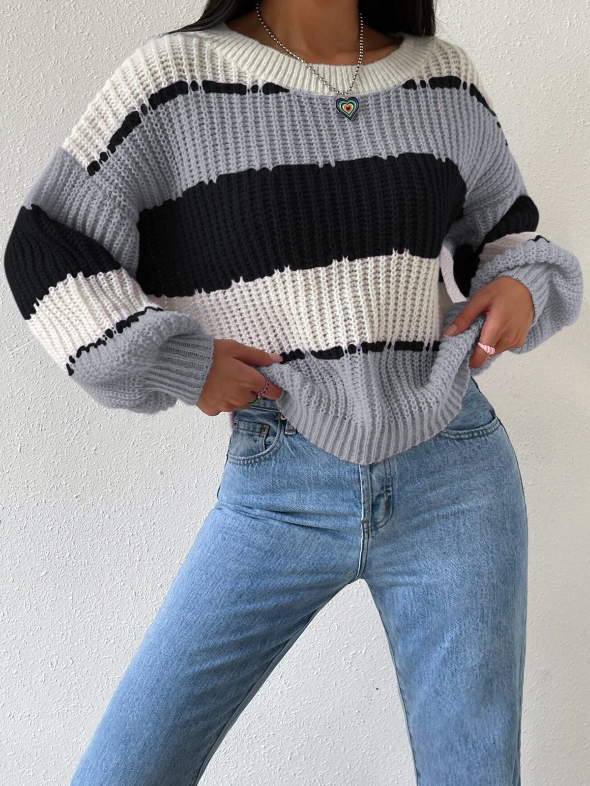 Pull Femme Rayé Douillet | Confort et Élégance au Quotidien