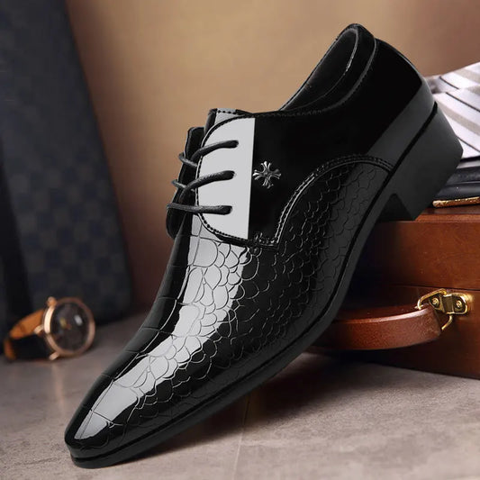 Austin | Chaussures Oxford Vernies Homme | Lacets et Finition Texturée Élégante