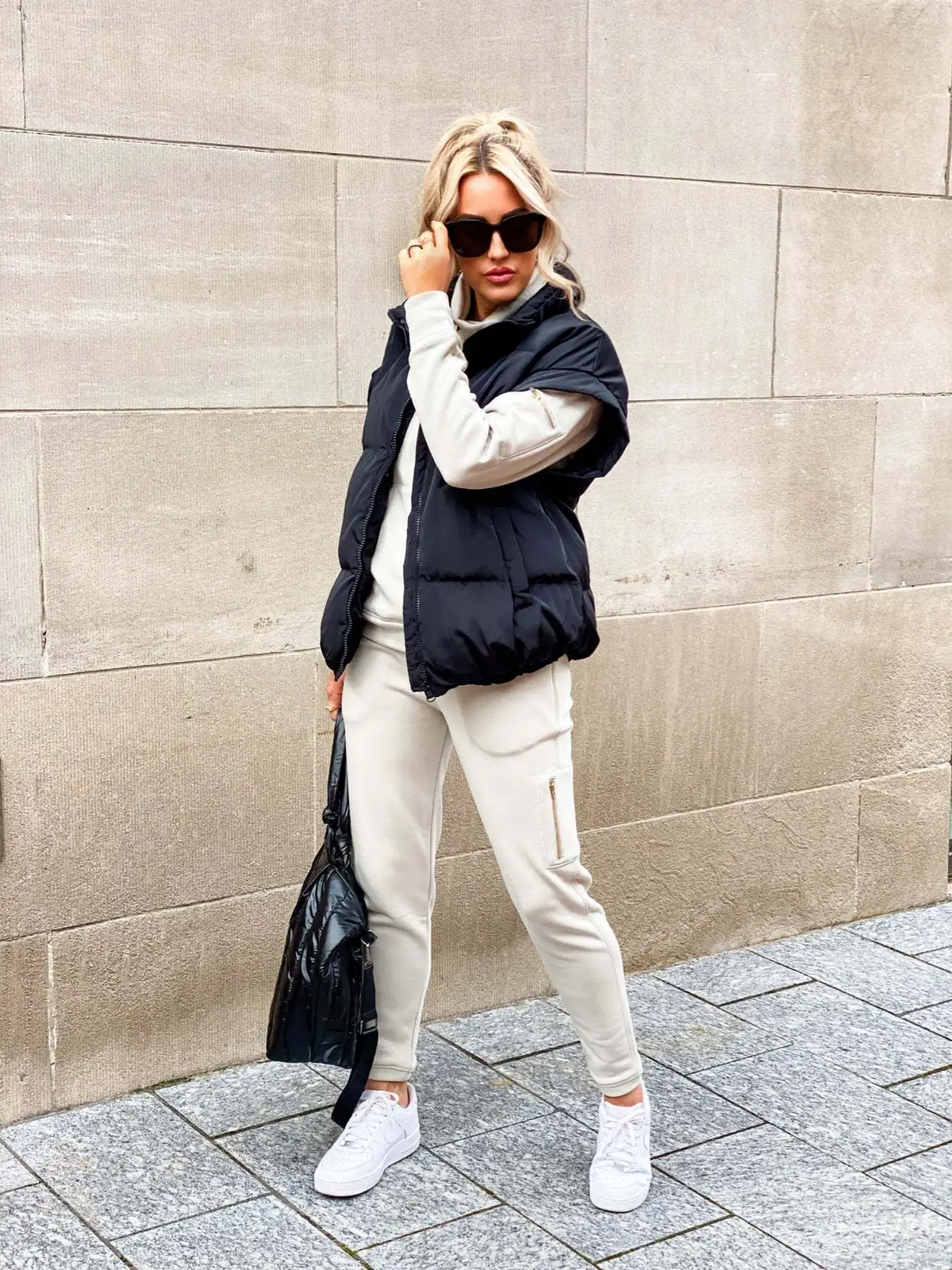 Gilet Sans Manches Texturé | Élégance et Style Hivernal