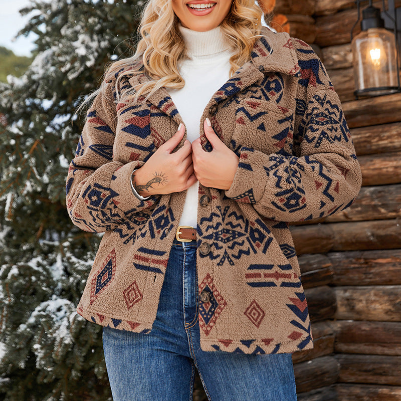 Fernande | Veste Femme Oversize en Teddy Doux, Motif Géométrique, Boutonnée, Col Revers