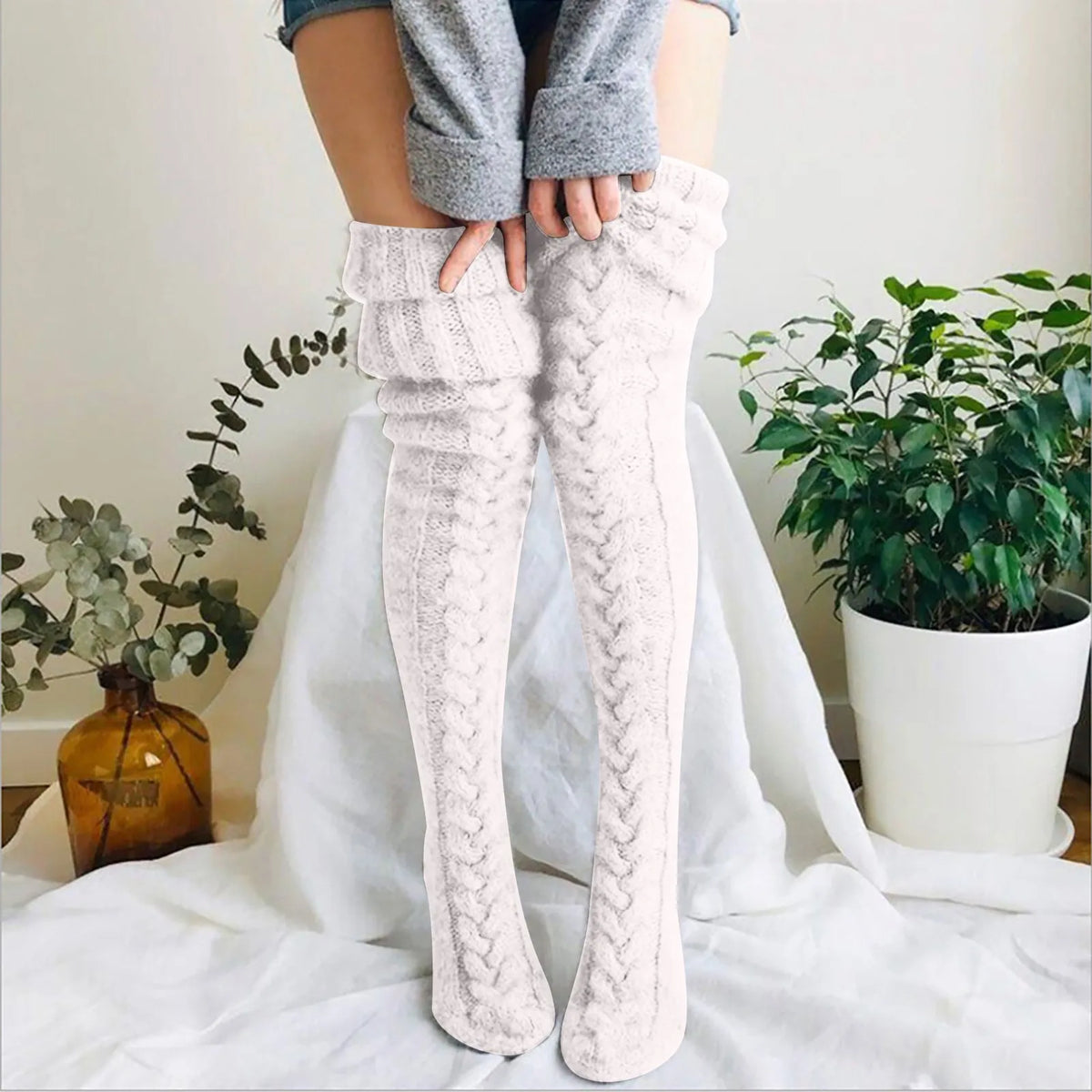 Chaussettes Overknee Femme à Motif Torsadé | Douceur et Élégance Hivernale