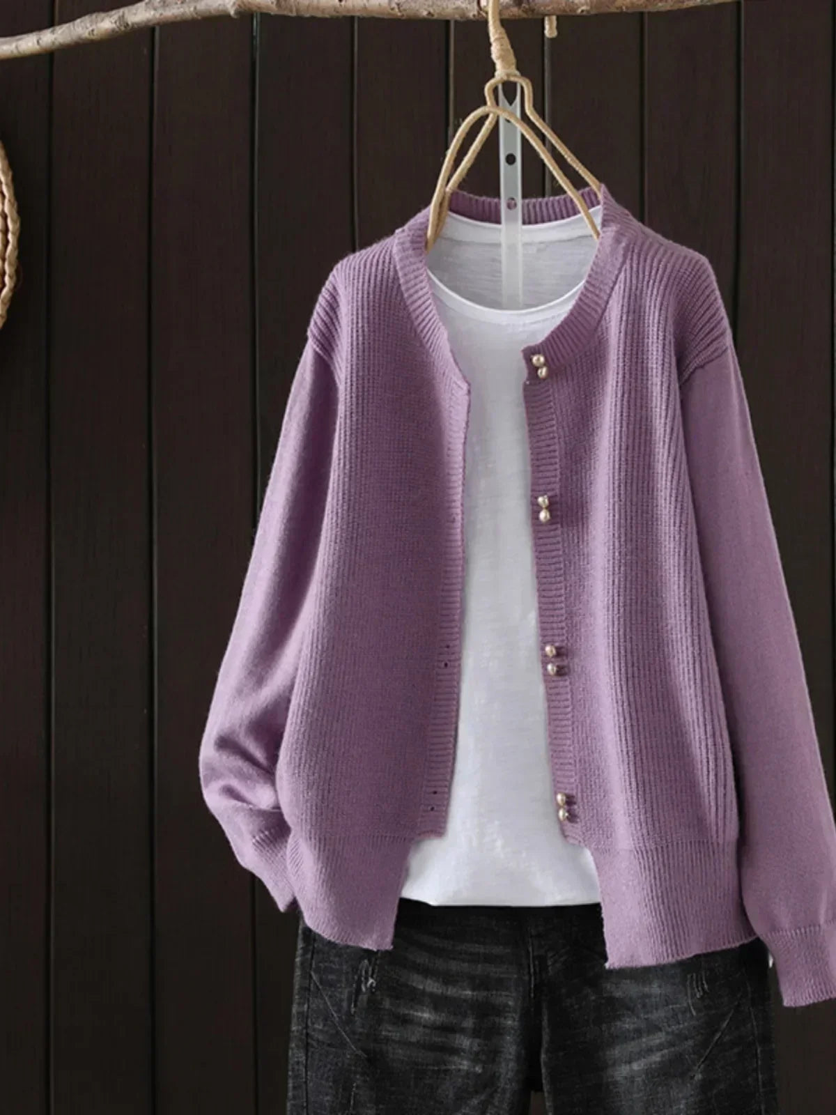 Gilet Femme Élégant | Boutons Perles et Tricot Doux