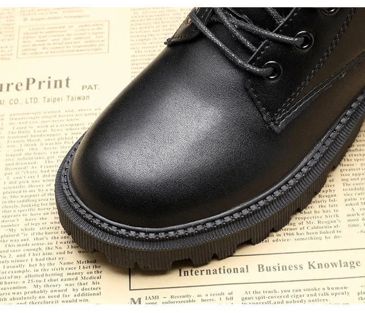 Vionara | Bottines Noires Femme à Lacets, Effet Cuir, Doublure Chaude & Semelle Antidérapante