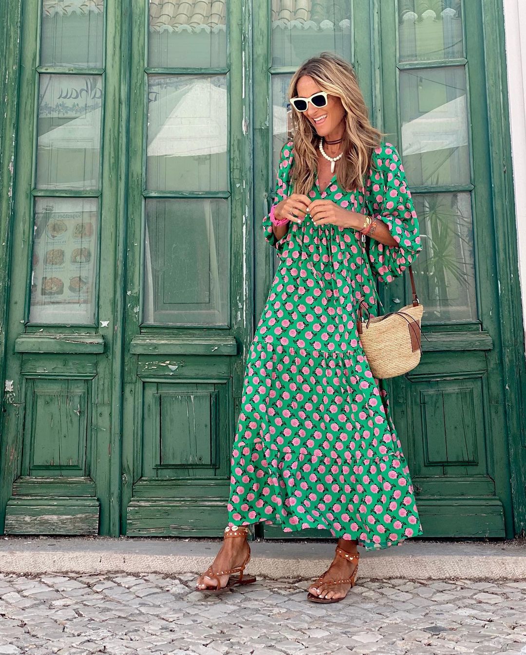 Robe Maxi Élégante – Charme Intemporel & Silhouette Fluide
