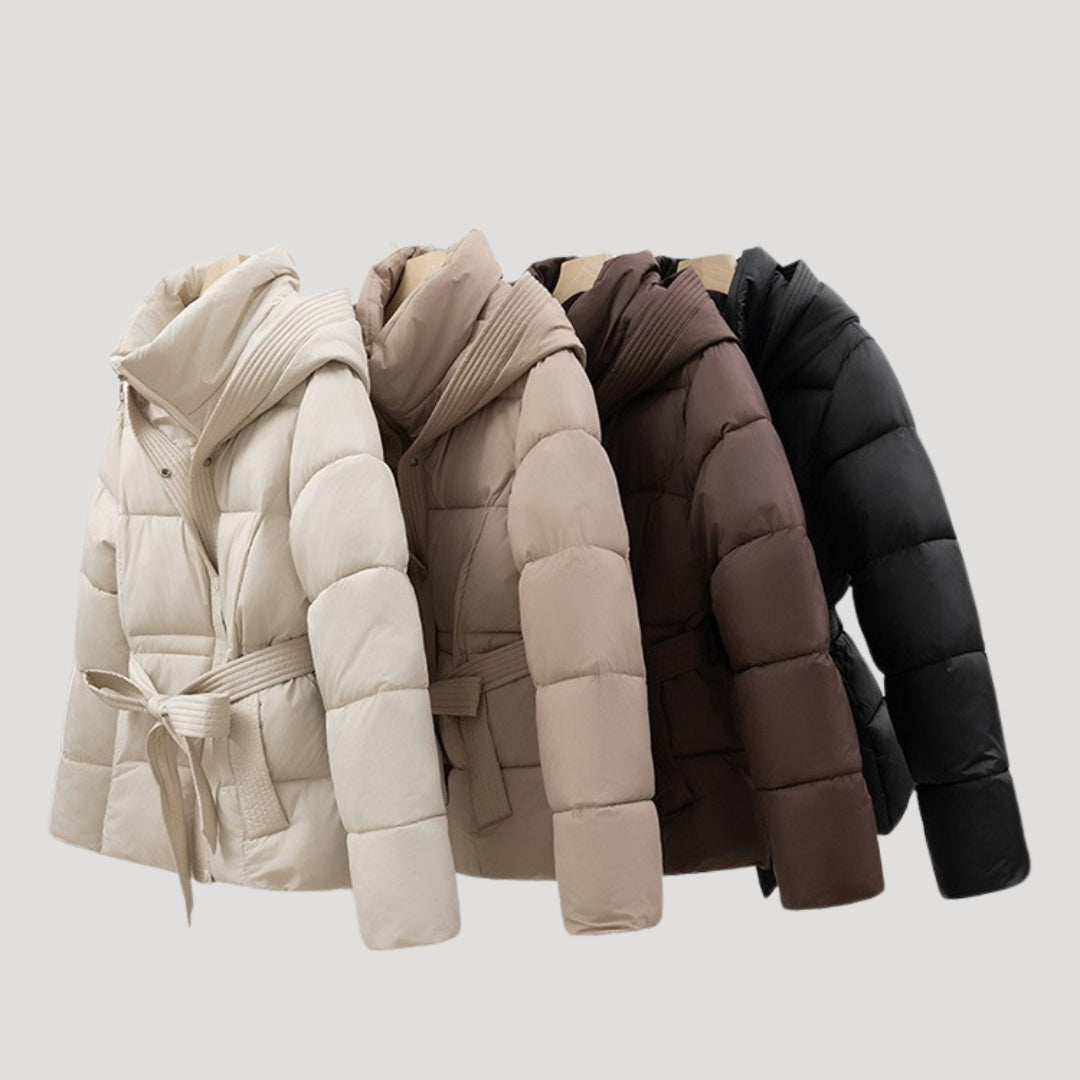 Solange | Veste Femme Matelassée à Capuche | Manteau d’Hiver Ceinturé