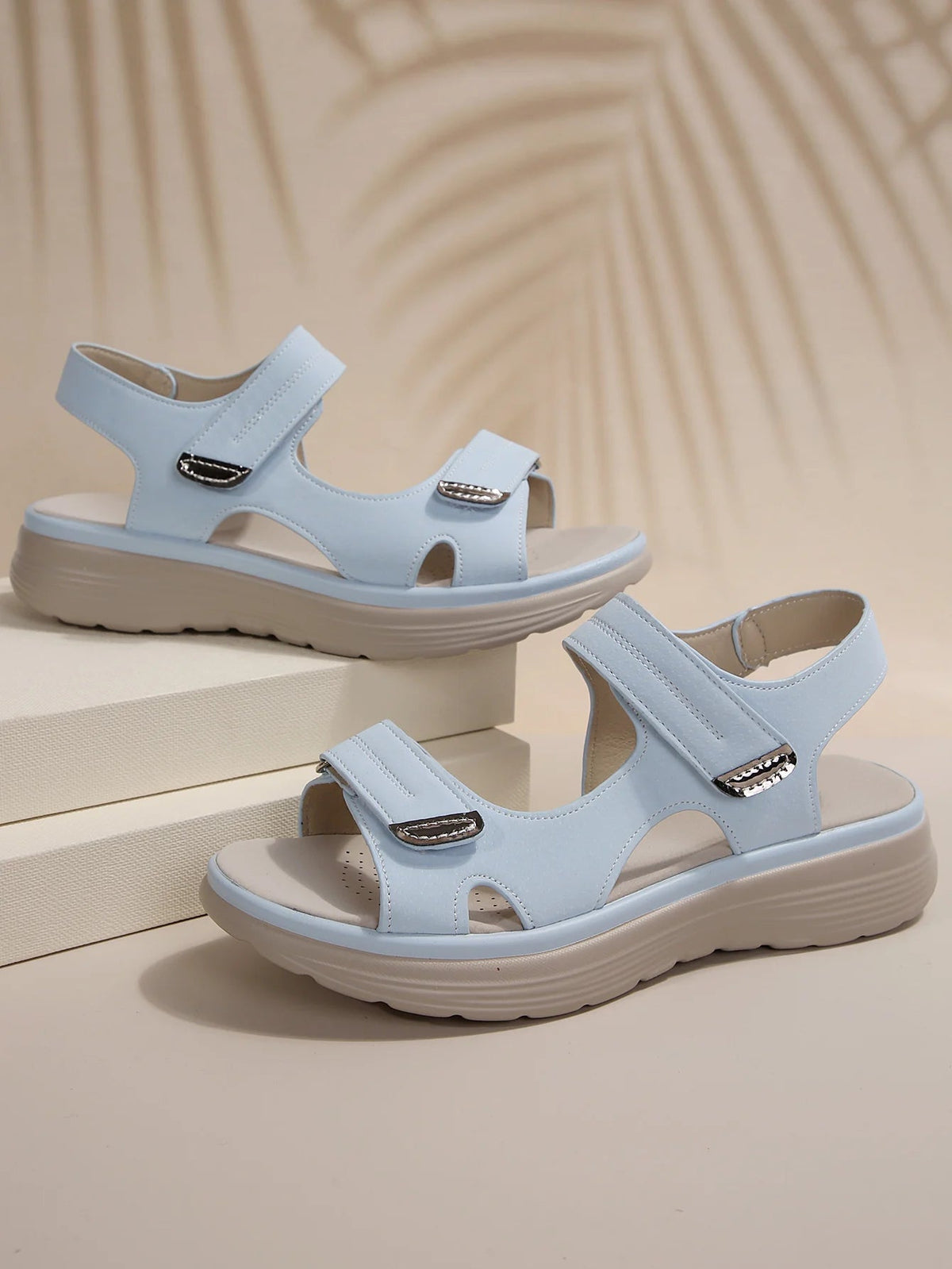 Gracienne | Sandales Orthopédiques Classiques à Straps Velcro pour Femme