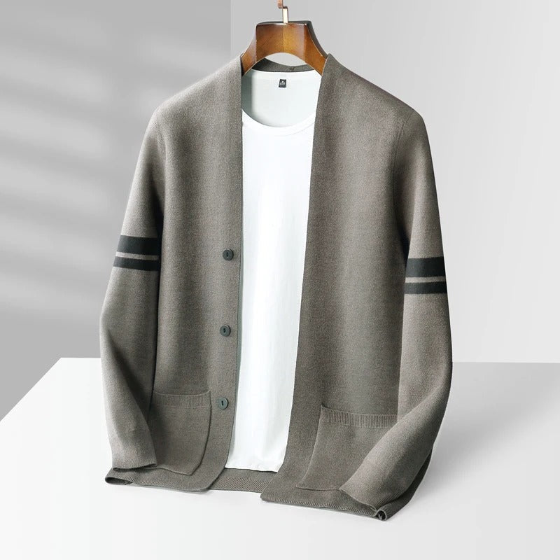 Cardigan Homme en Maille avec Détails Rayés | Élégance Décontractée et Confort Quotidien