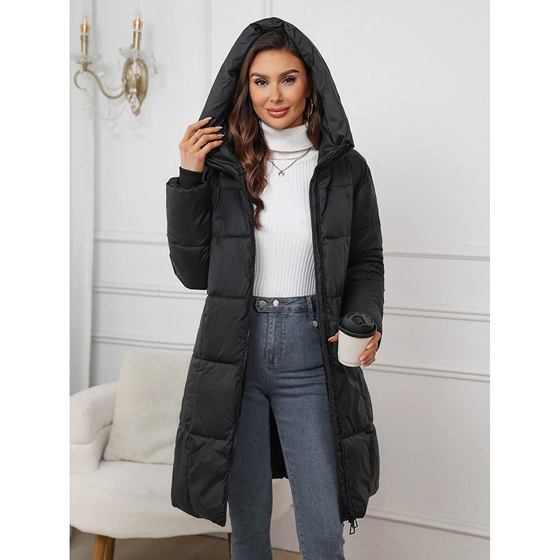 Claudette | Manteau Femme Matelassé Mi-Long Slim Fit avec Capuche et Fermeture Éclair Intégrale