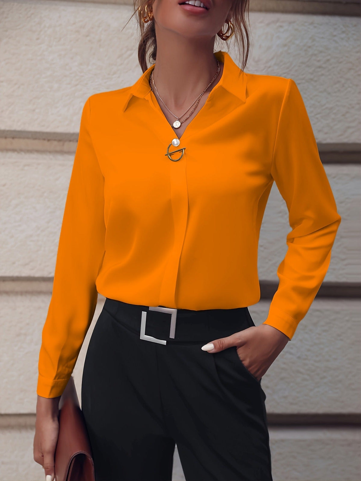 Blouse Femme Élégante Unie – Style Intemporel pour le Quotidien