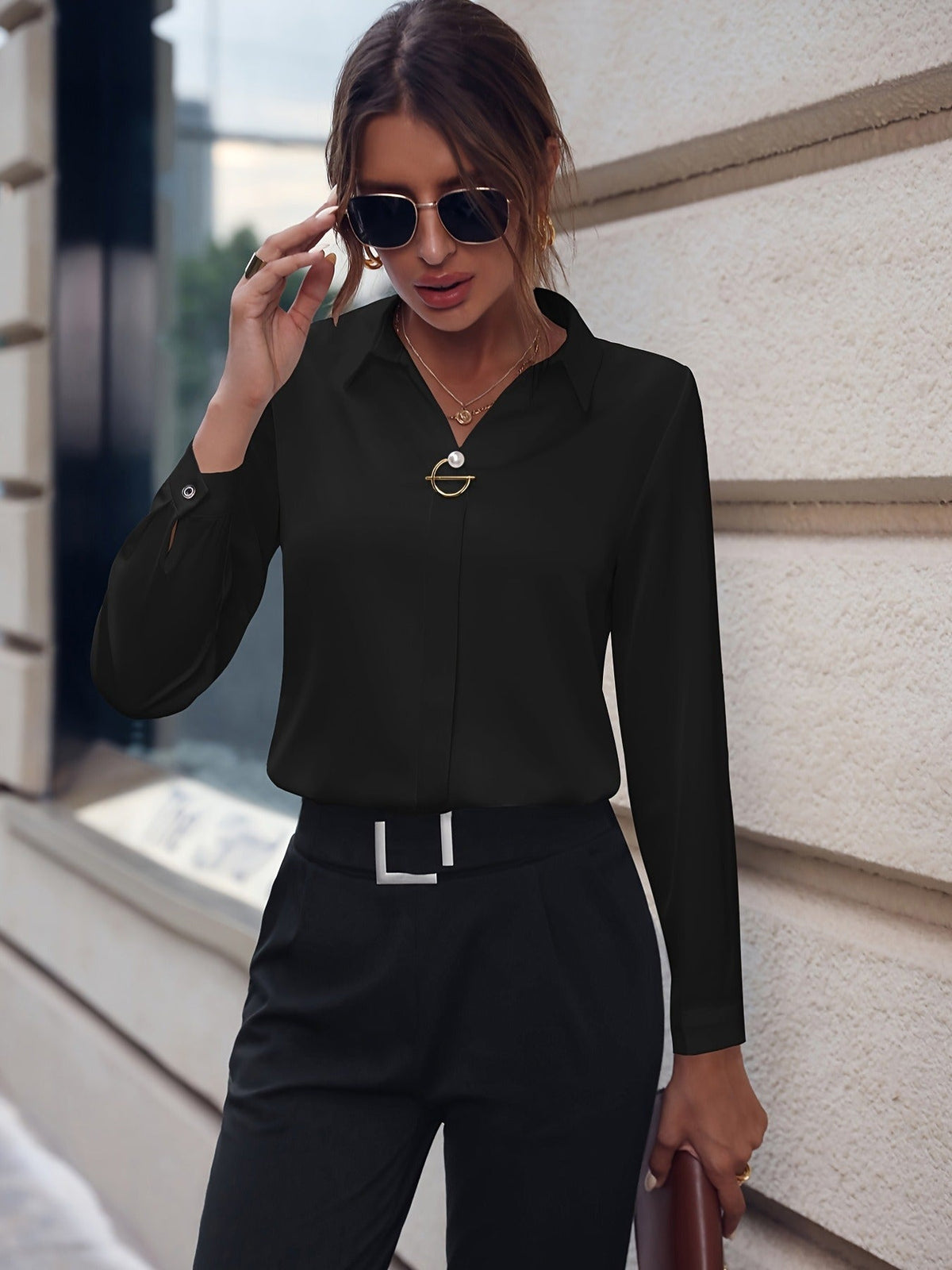 Blouse Femme Élégante Unie – Style Intemporel pour le Quotidien