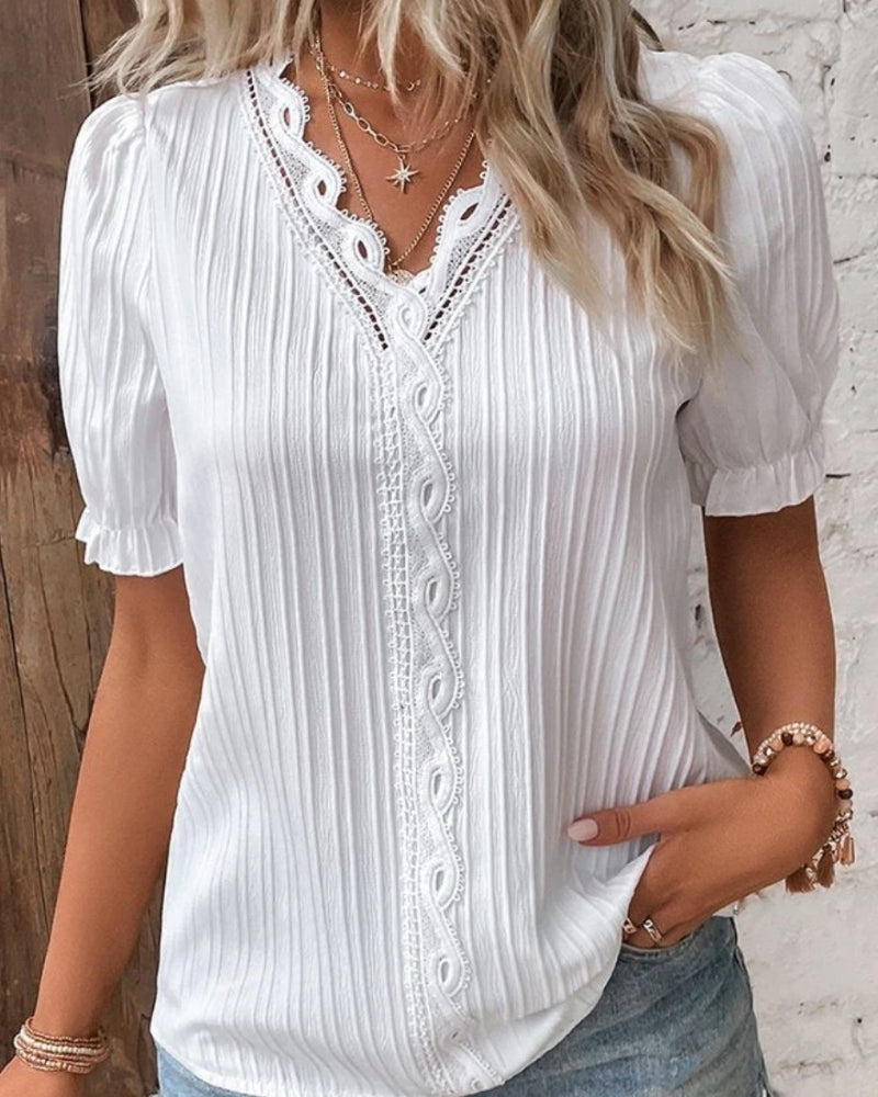 Blouse Structurée à Col V – Silhouette Élégante & Style Polyvalent